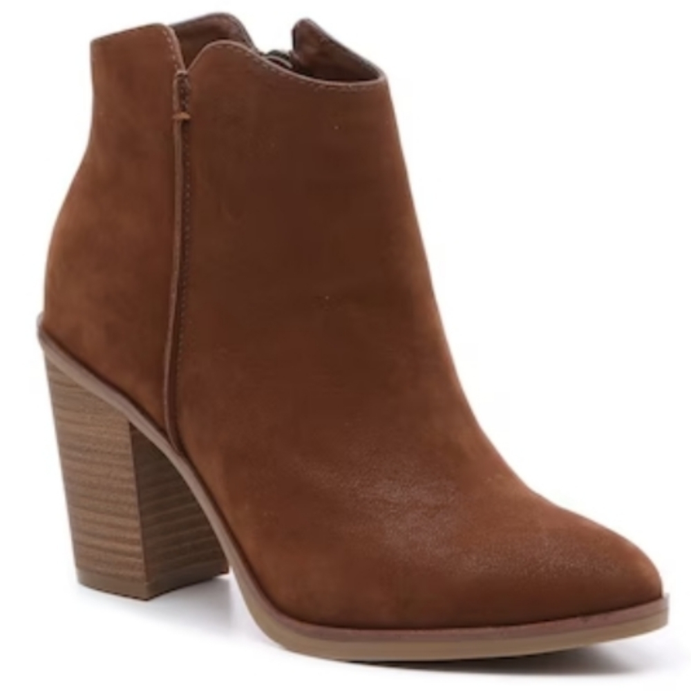 MIA Patton Booties in Cognac NWOB